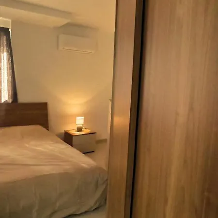 Entire Modern Apartments Located Centrally In Malta Msida